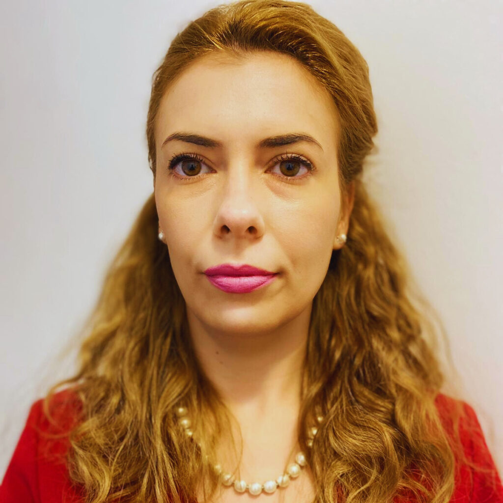Adriana Antohi trainer Humanistic